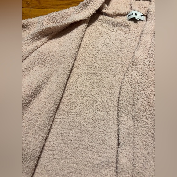 Kikit Women's Cardigan in Soft Pink - Picture 6 of 13